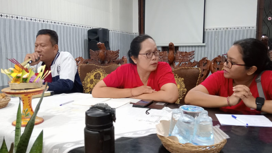 Rapat PKK Desa Tentang Evaluasi Kinerja PKK tahun 2024 dan Program Kerja Tahun 2025