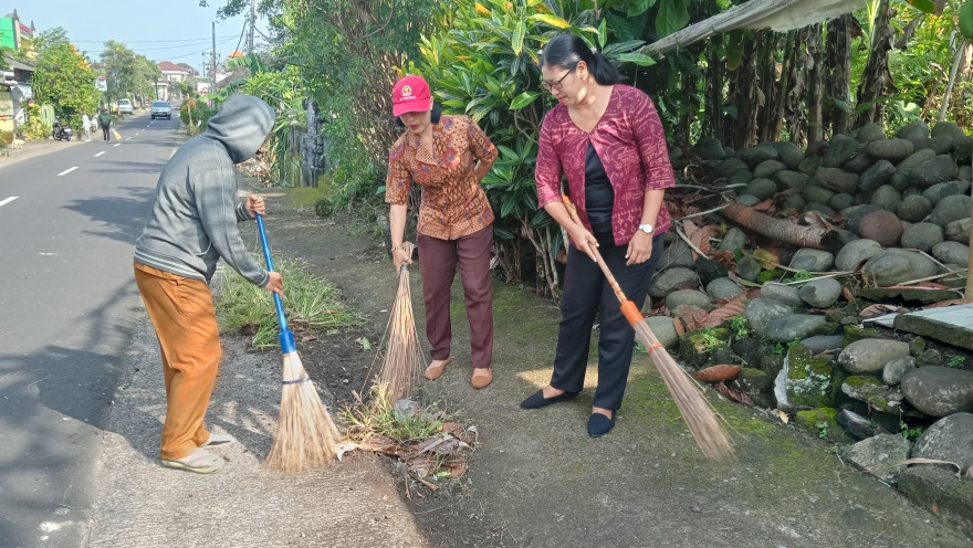 Kerja Bakti Menyambut Hari Raya Nyepi